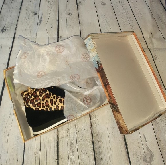 Womens Leopard print Shoes - Picture 6 of 6